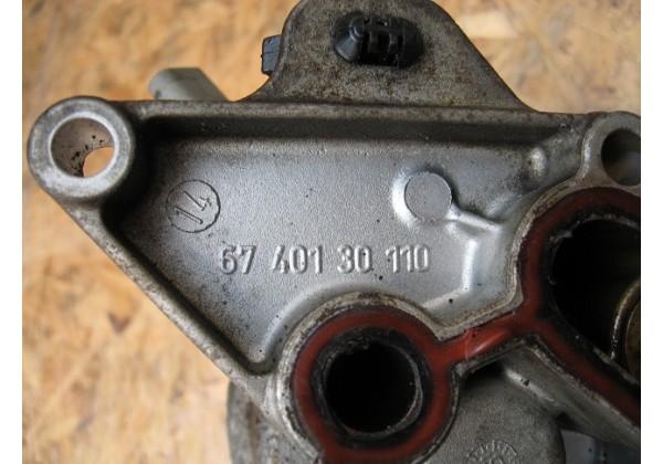 Корпус масляного фільтра Peugeot 307, 308, 407, 807, Expert II, Citroen C5, C4 Picasso 1.8, 2.0 16V, 6740130110, 1103N3